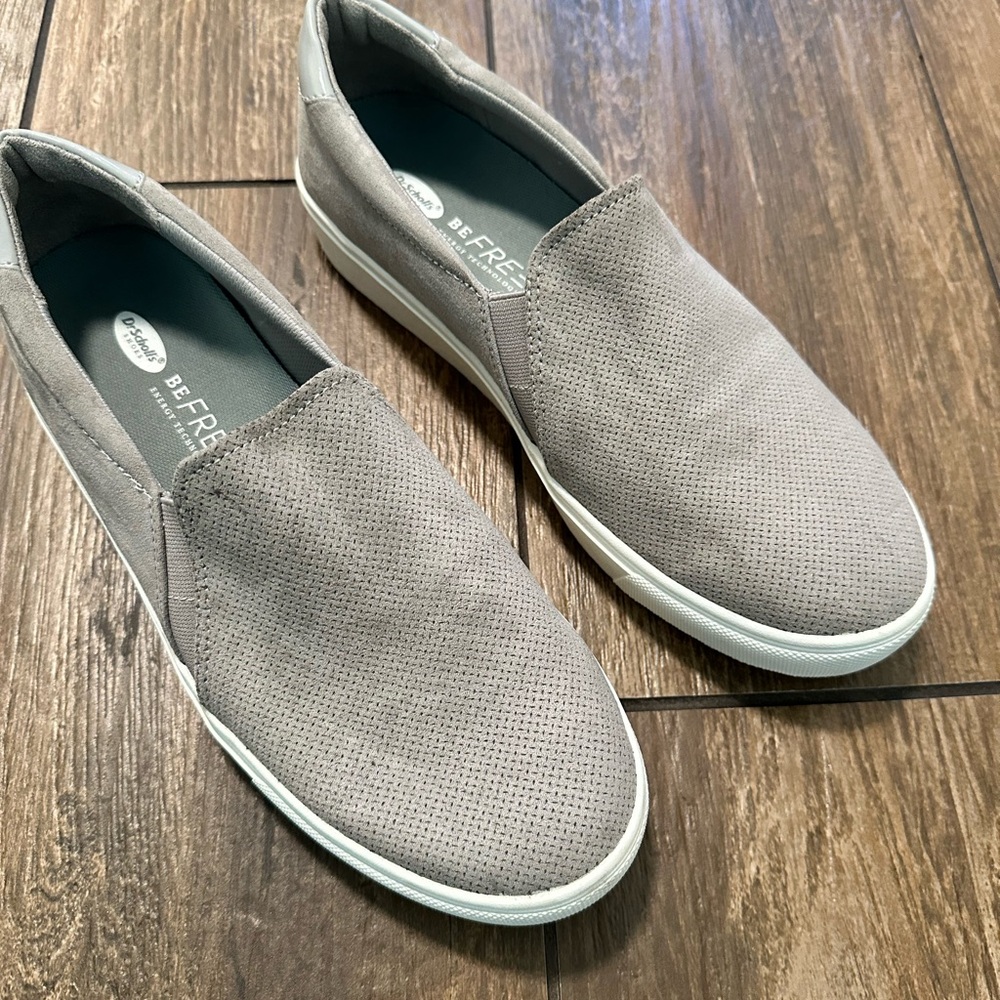 Dr. Scholl's Women's Slip-On Perforated Suede Loafers in Light Gray